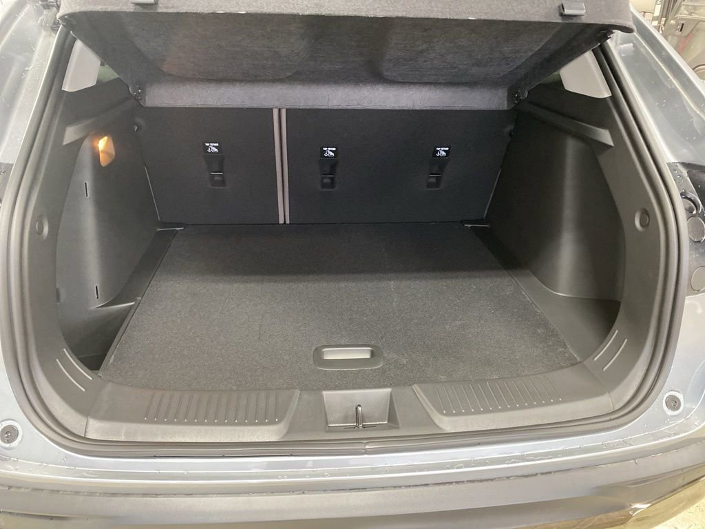 New 2026 Chevrolet Trax ACTIV w/ Sunroof Package image 14