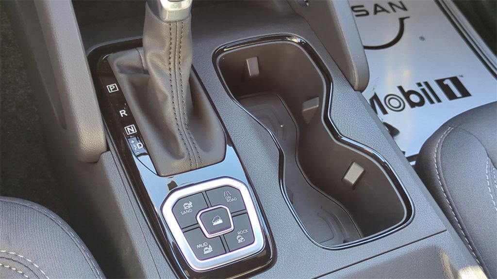 New 2026 Nissan Frontier SV image 20