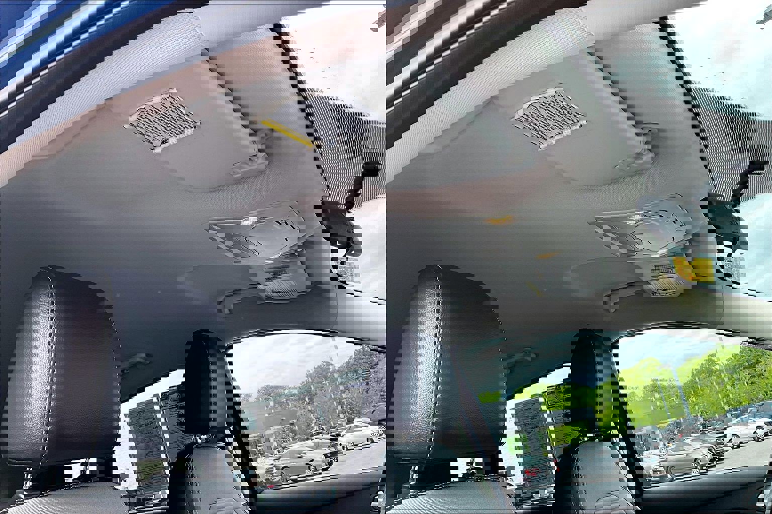 Used 2017 Ford Escape SE w/ SE Sport Appearance Package FWD image 26