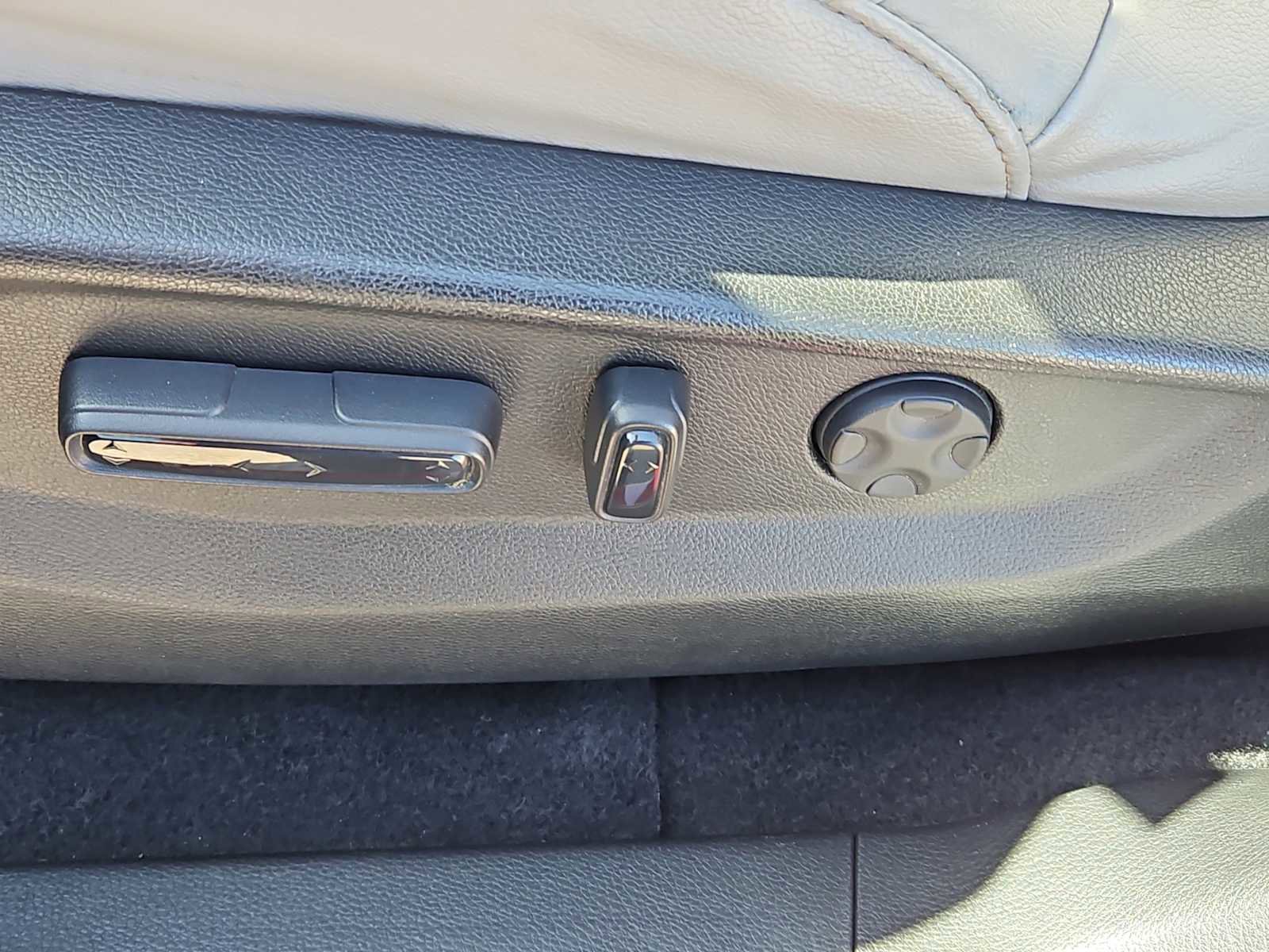 Used 2021 Honda CR-V Touring image 18