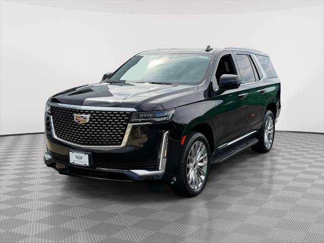 Used 2023 Cadillac Escalade Premium Luxury w/ Performance Package AWD/4WD image 3