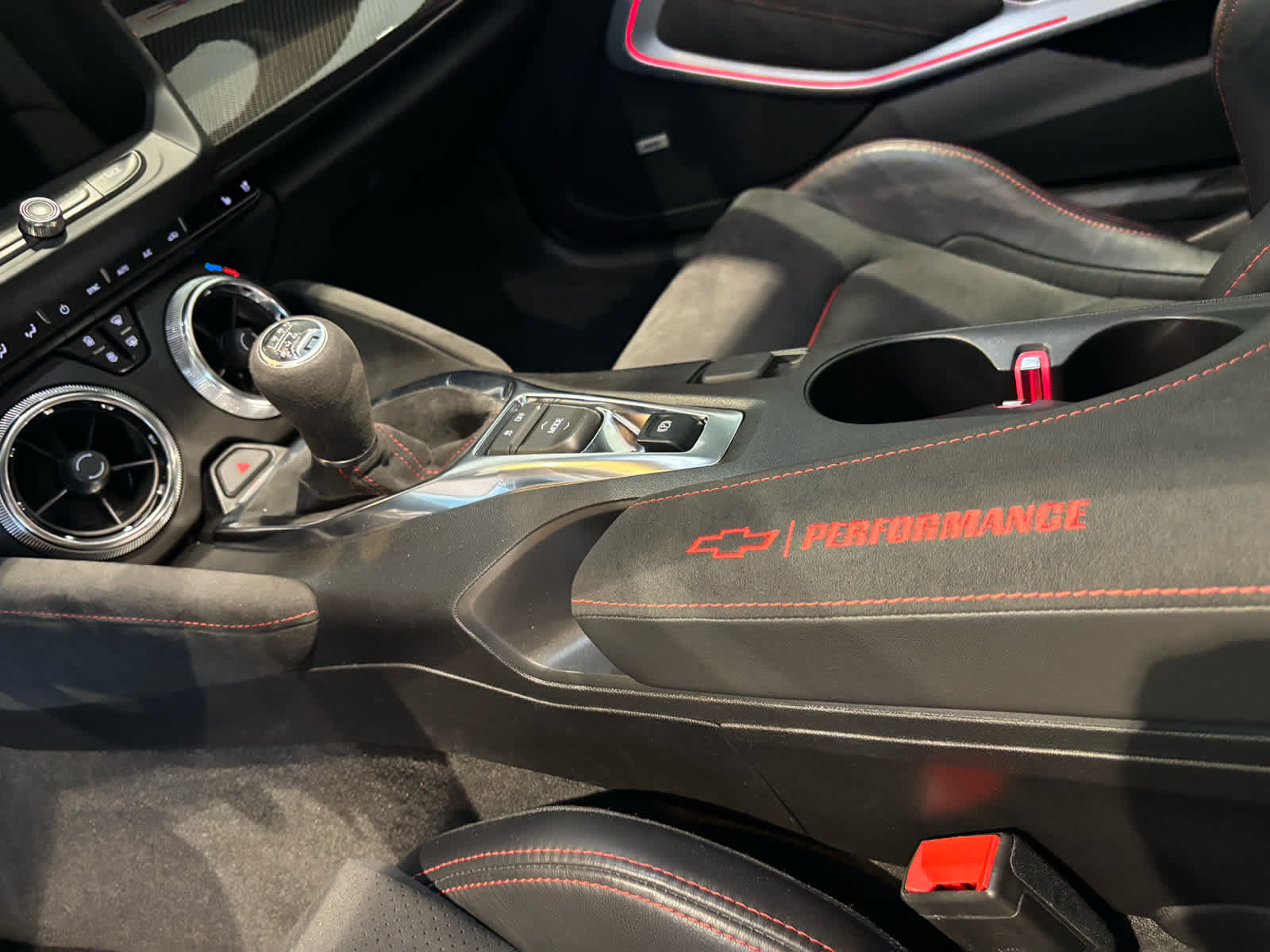 Certified 2022 Chevrolet Camaro ZL1 RWD image 13