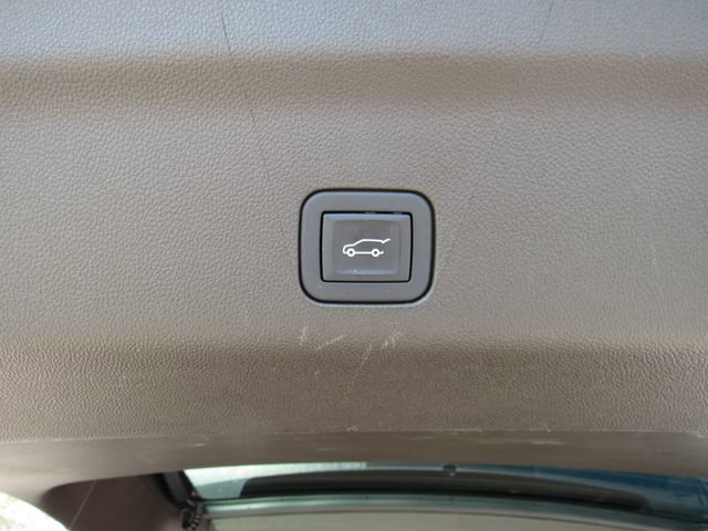 Certified 2025 GMC Yukon XL Elevation w/ Elevation Premium Package image 36