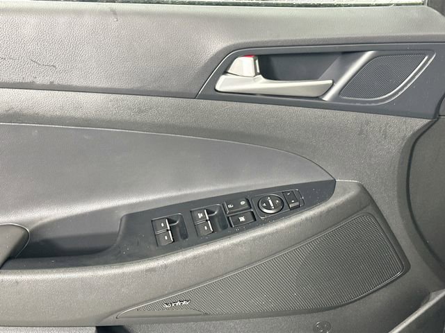 Used 2020 Hyundai Tucson Limited w/ Cargo Package image 23