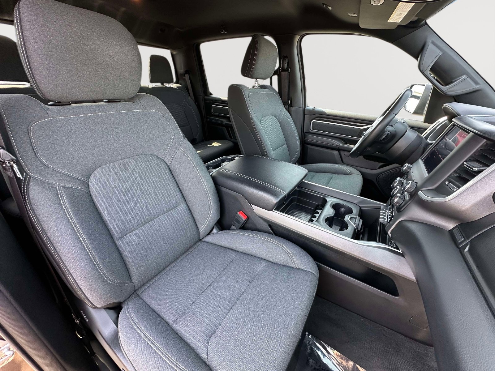 Used 2022 RAM 1500 Big Horn AWD/4WD image 22