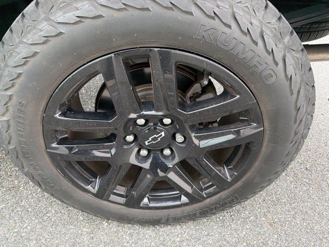 Used 2021 Chevrolet Silverado 1500 Custom Trail Boss w/ Safety Confidence Package AWD/4WD image 12