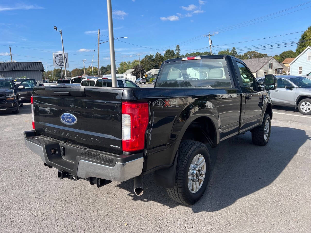 Used 2017 Ford F250 XL w/ STX Appearance Package image 5