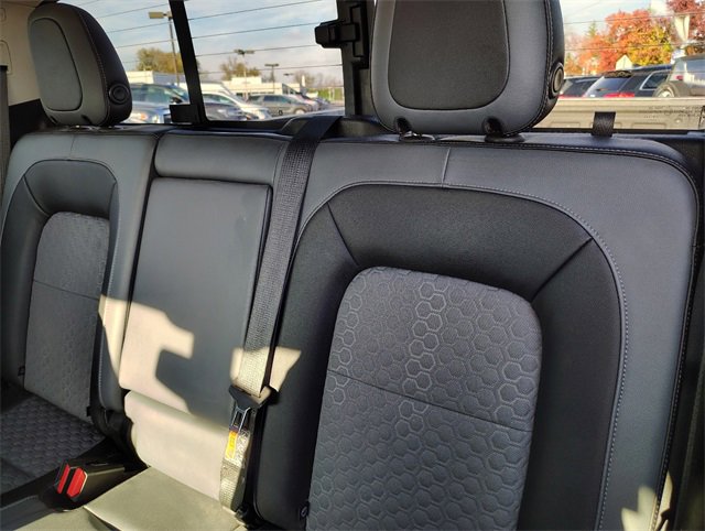 Used 2018 Chevrolet Colorado Z71 image 30