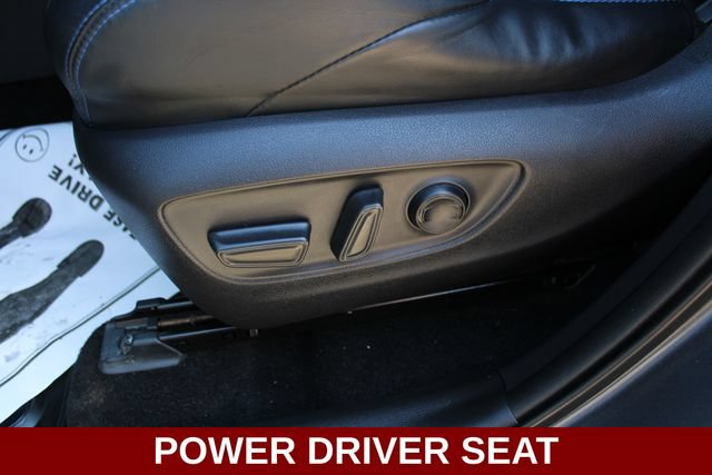 Used 2019 Toyota RAV4 XSE w/ Carpet Mat Package AWD/4WD image 3