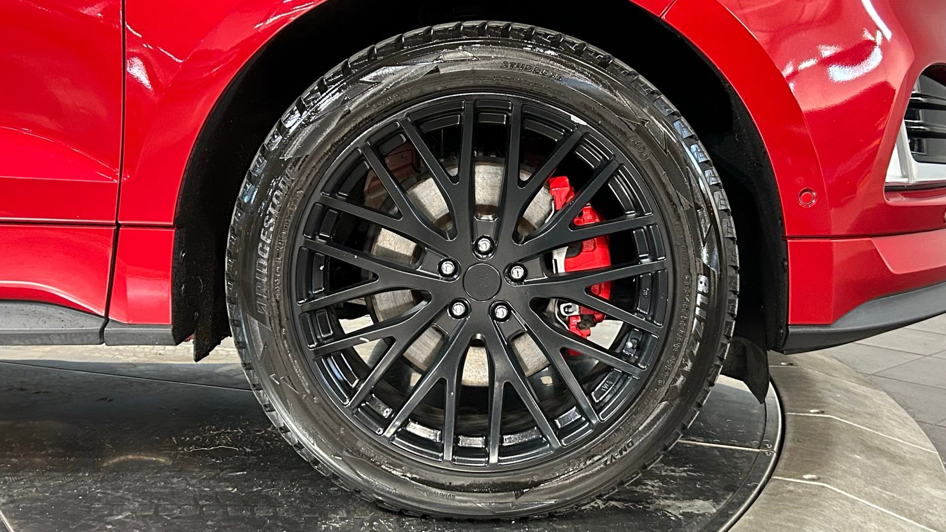 Used 2020 Ford Edge ST w/ Equipment Group 401A AWD/4WD image 25