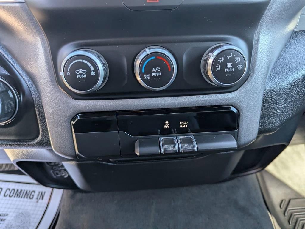 Used 2022 RAM 1500 Big Horn image 24