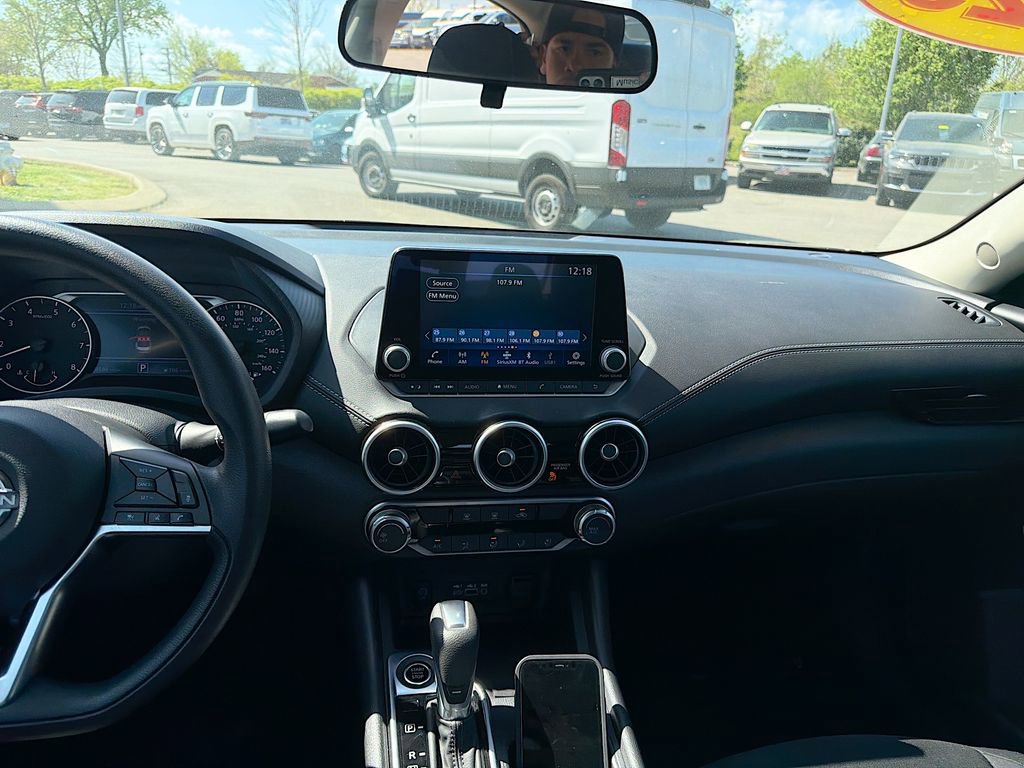 Used 2025 Nissan Sentra SV image 18