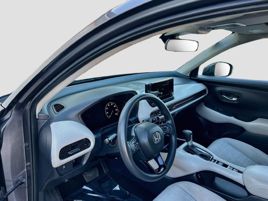 Certified 2024 Honda HR-V LX image 9