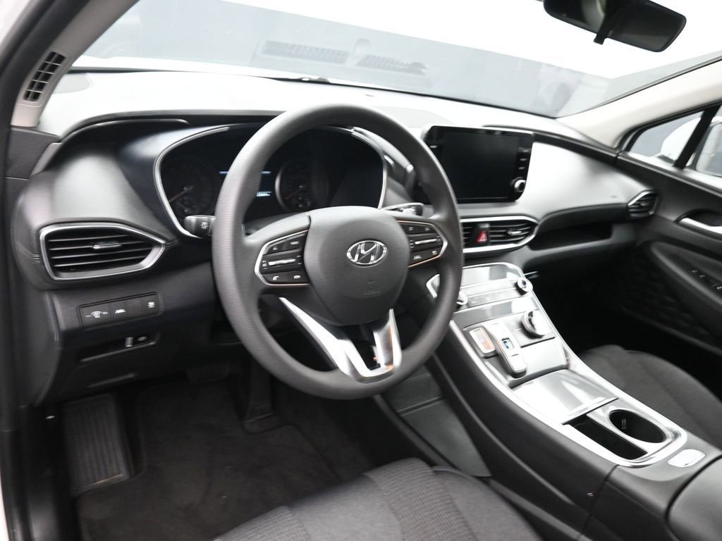Used 2023 Hyundai Santa Fe SE image 18