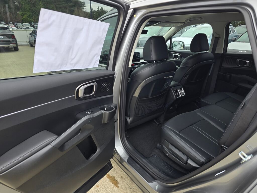 New 2026 Kia Sorento EX image 16