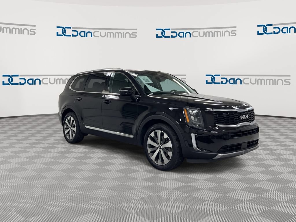 Used 2022 Kia Telluride EX w/ EX Premium Package AWD/4WD image 2