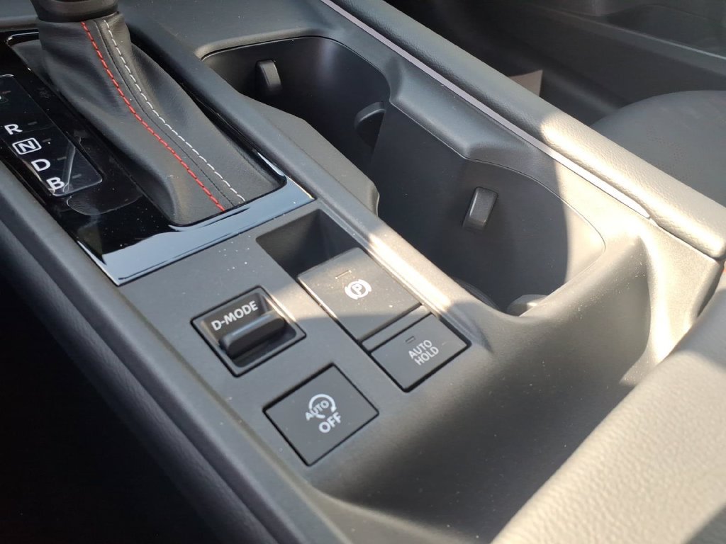 New 2026 Nissan Sentra SR w/ SR Premium Package FWD image 18