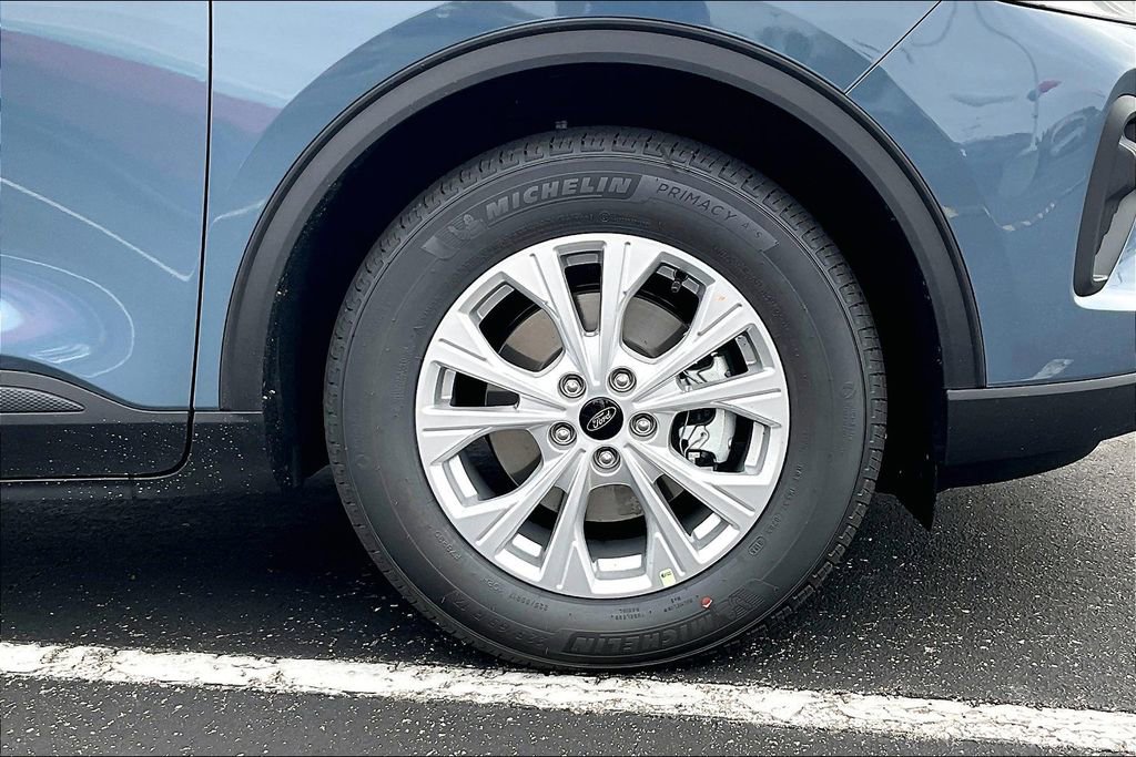 New 2026 Ford Escape Active image 12