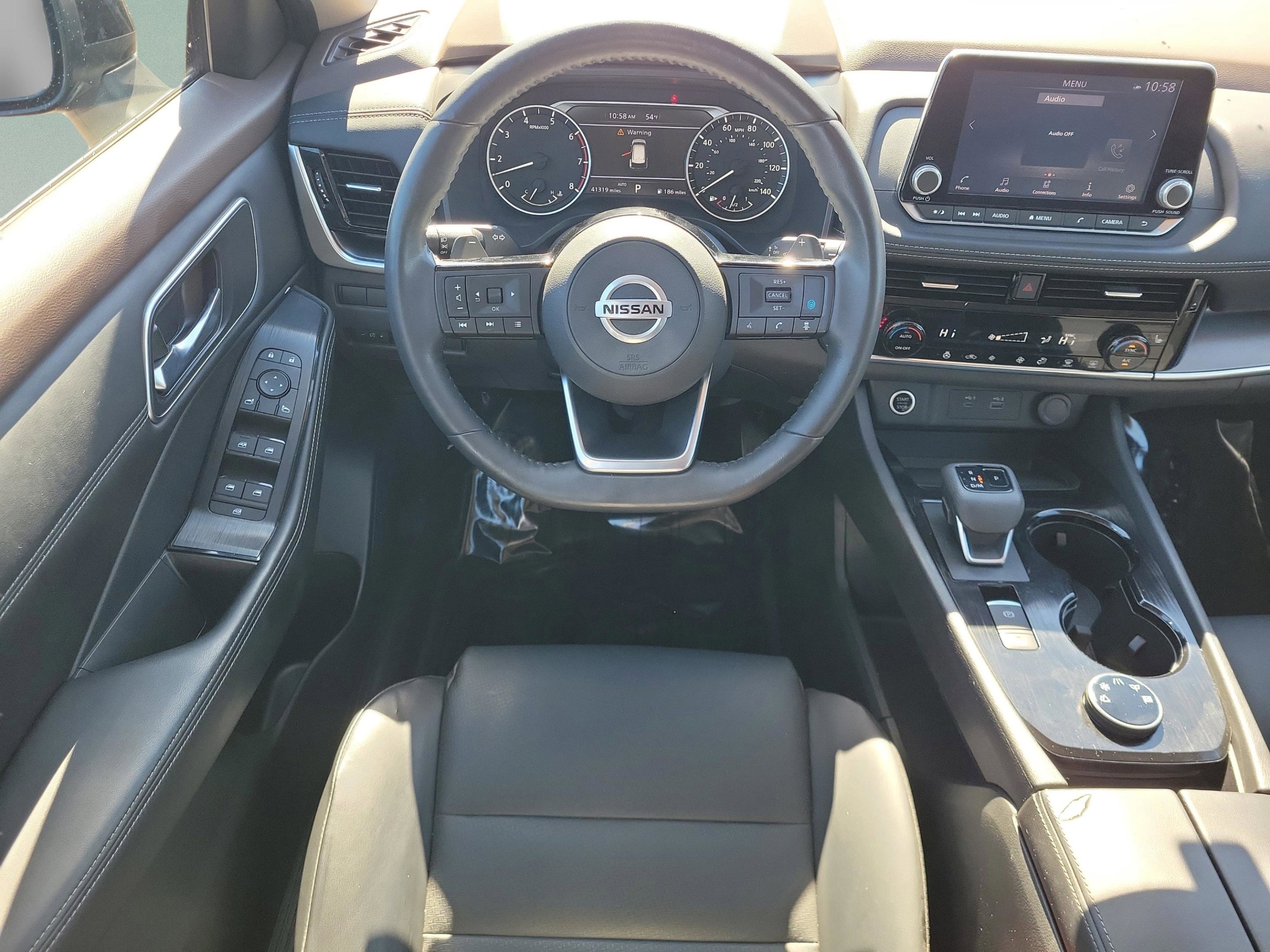 Certified 2021 Nissan Rogue SV w/ Premium Package image 14