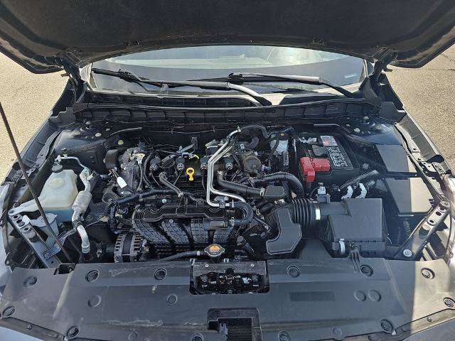 Used 2024 Nissan Altima 2.5 SV FWD image 29