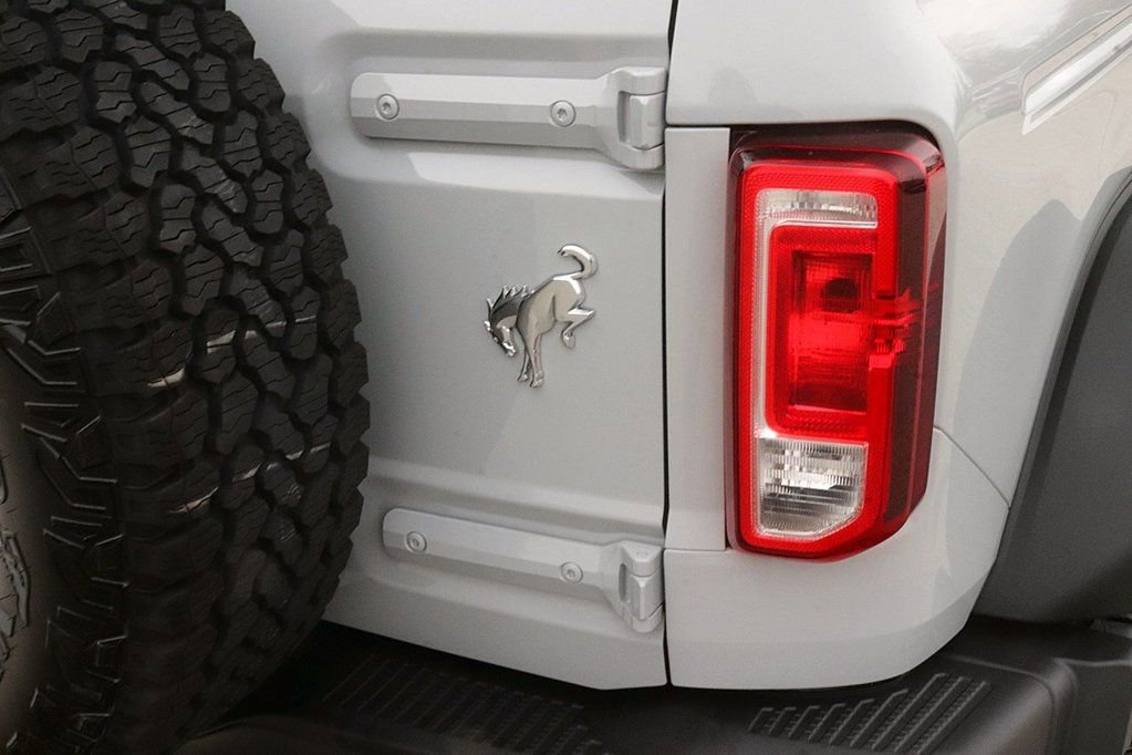 New 2026 Ford Bronco Heritage Edition image 7