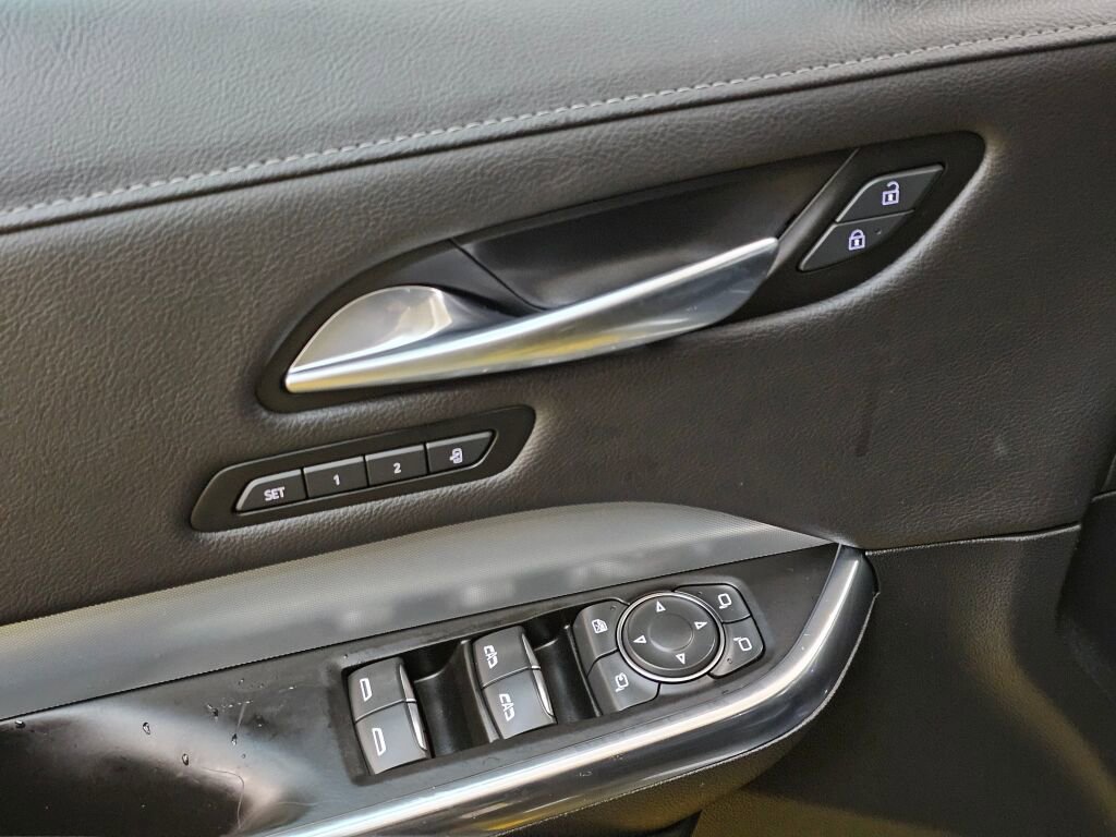 Used 2020 Cadillac XT4 Premium Luxury image 23