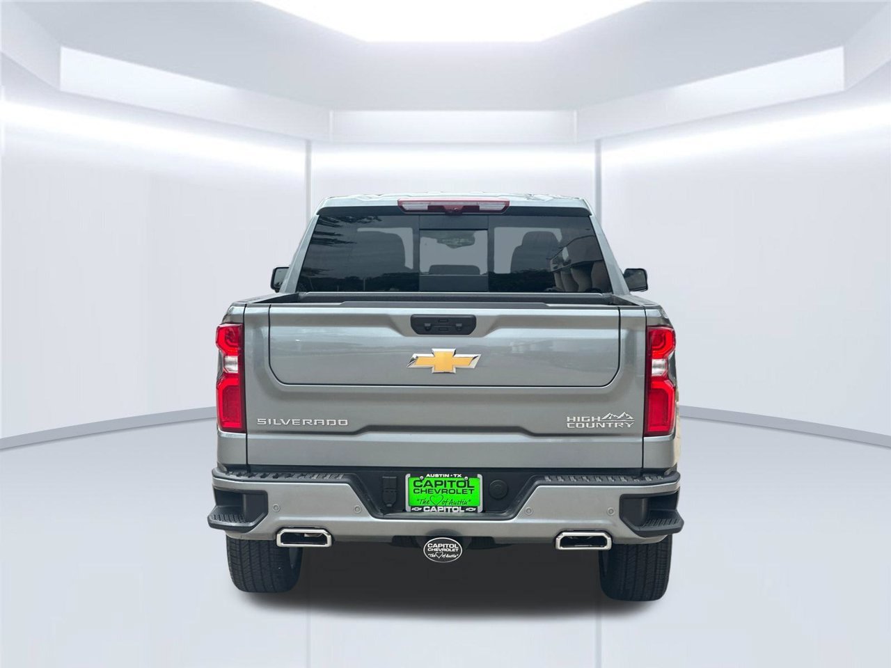 New 2026 Chevrolet Silverado 1500 High Country w/ High Country Premium Package AWD/4WD image 4