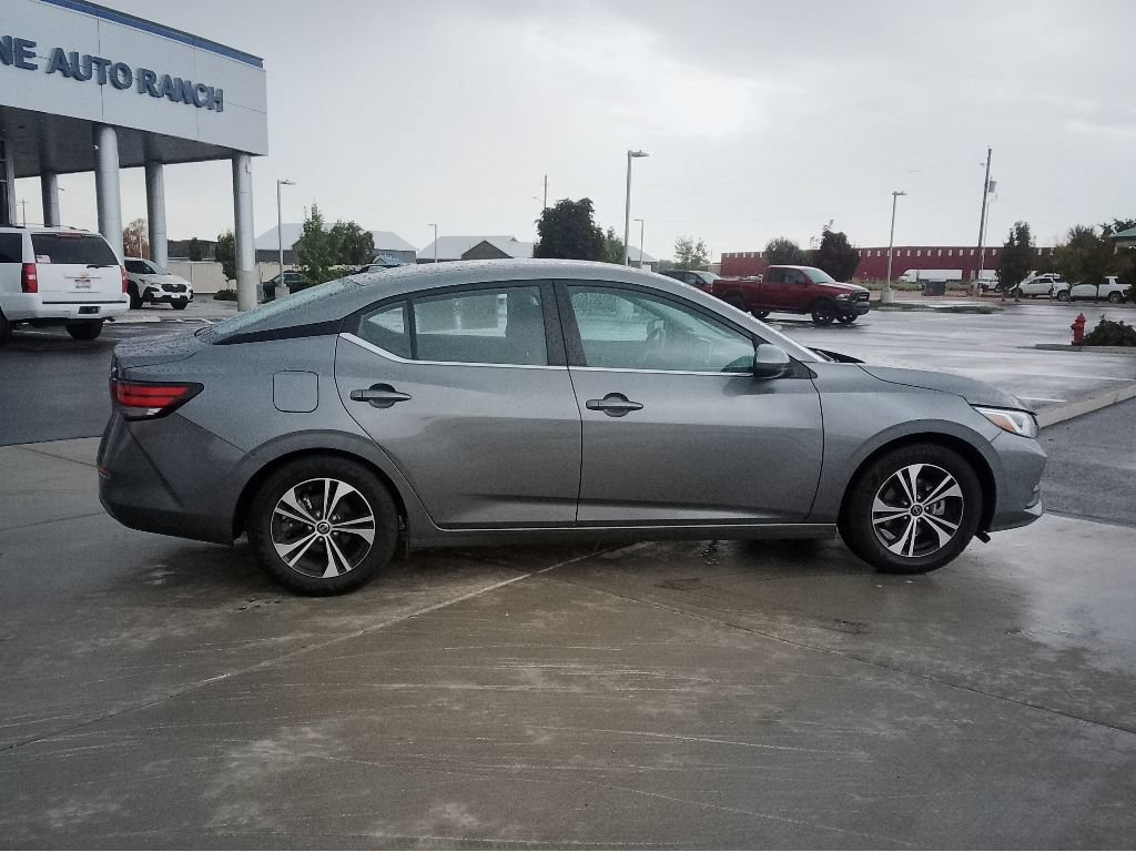 Used 2023 Nissan Sentra SV FWD image 2