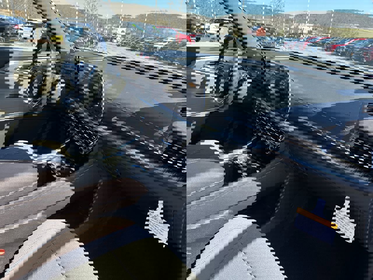 New 2026 Chevrolet Traverse LT image 15