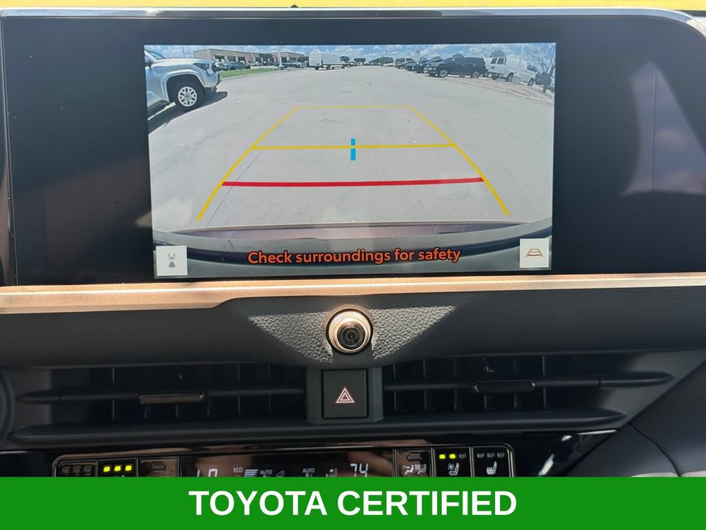 Certified 2026 Toyota Crown AWD/4WD image 18