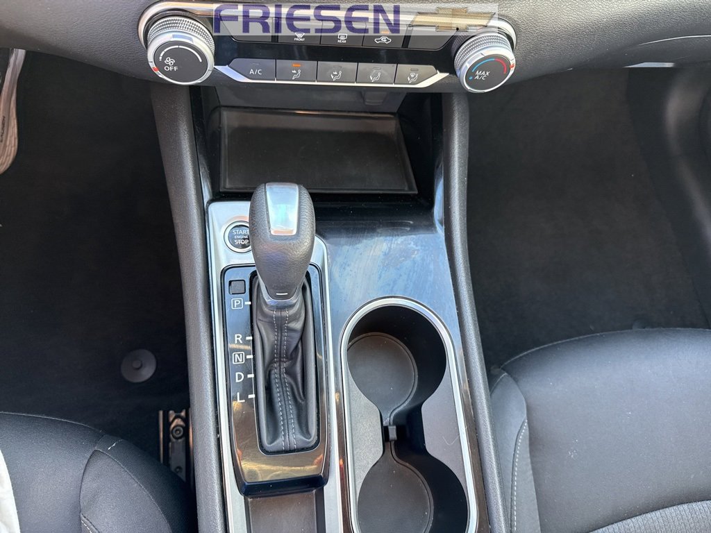 Used 2024 Nissan Altima 2.5 SV image 19