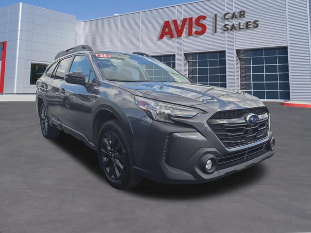 Used 2025 Subaru Outback Onyx Edition AWD/4WD image 3