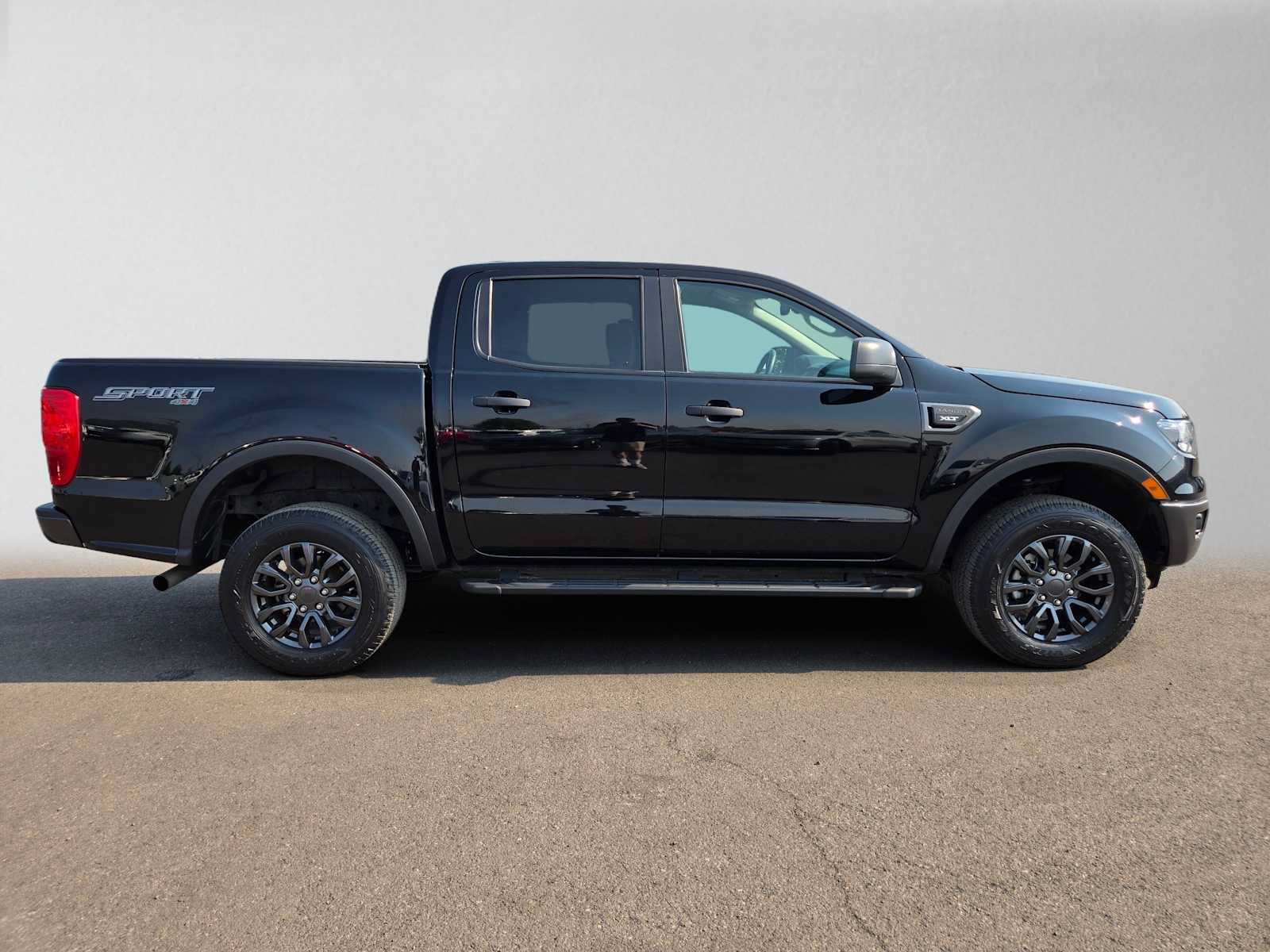 Used 2023 Ford Ranger XLT w/ Equipment Group 301A Mid AWD/4WD image 2