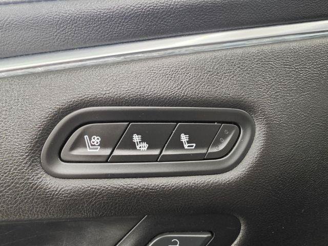 Used 2023 Cadillac Escalade Sport AWD/4WD image 35