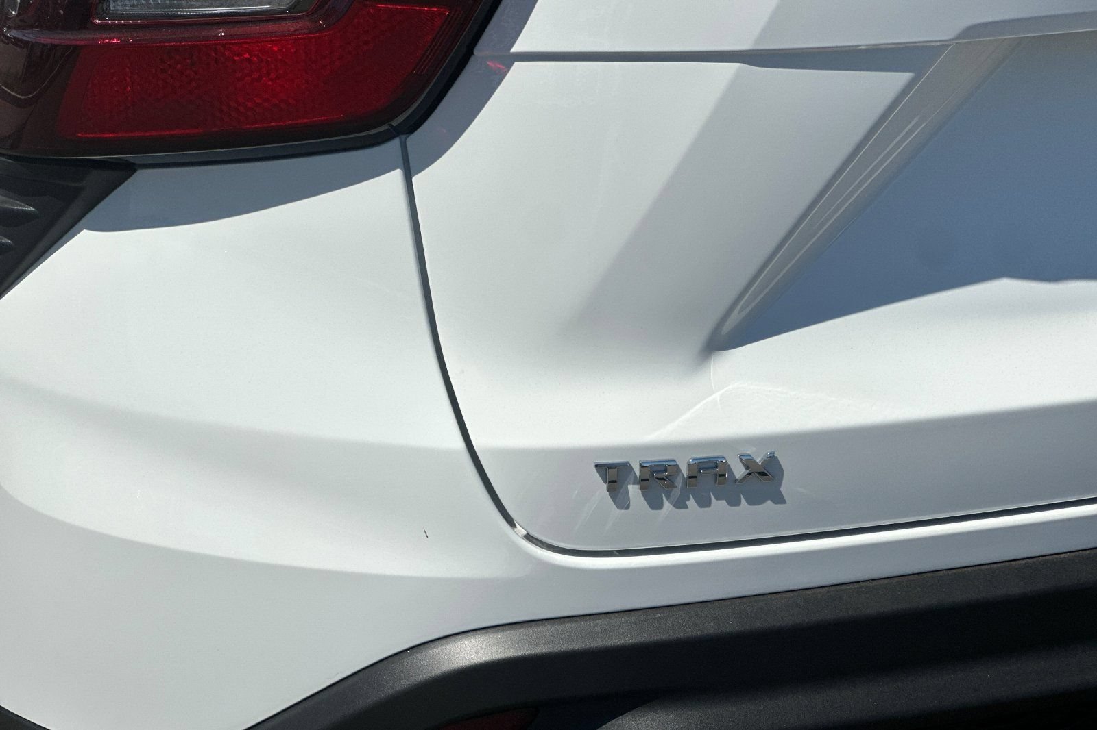 New 2026 Chevrolet Trax LS w/ LS Convenience Package FWD image 25