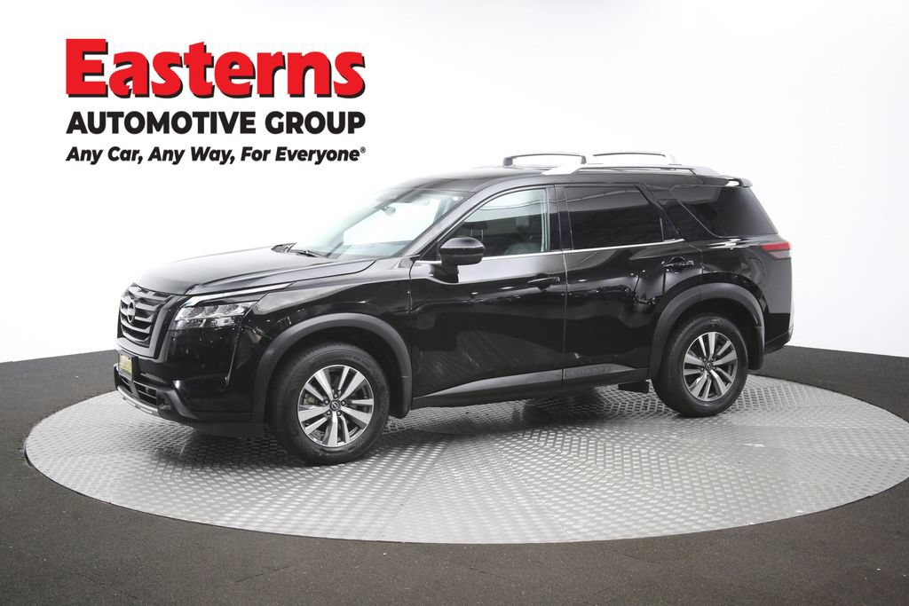 Used 2023 Nissan Pathfinder SL w/ Lighting Package (N92) AWD/4WD image 58
