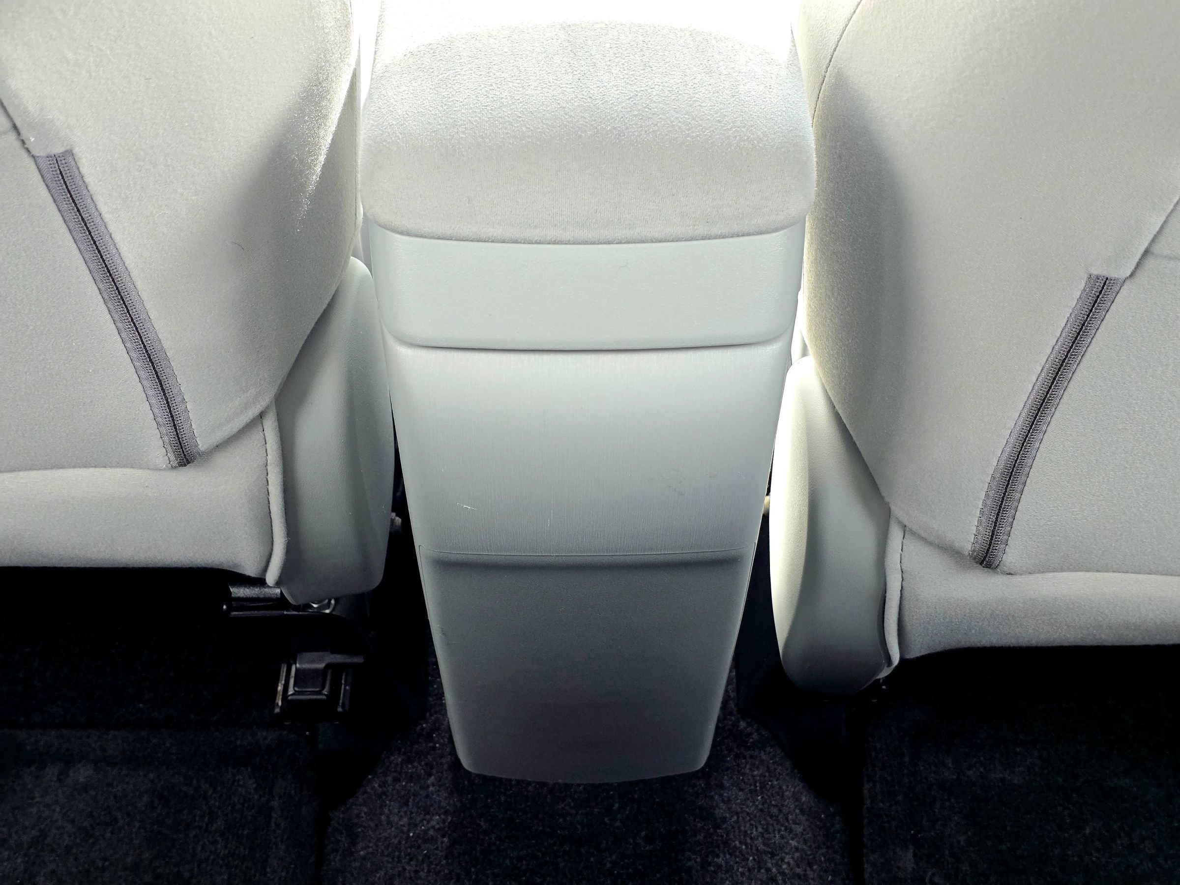 Used 2012 Toyota Prius Two FWD image 33