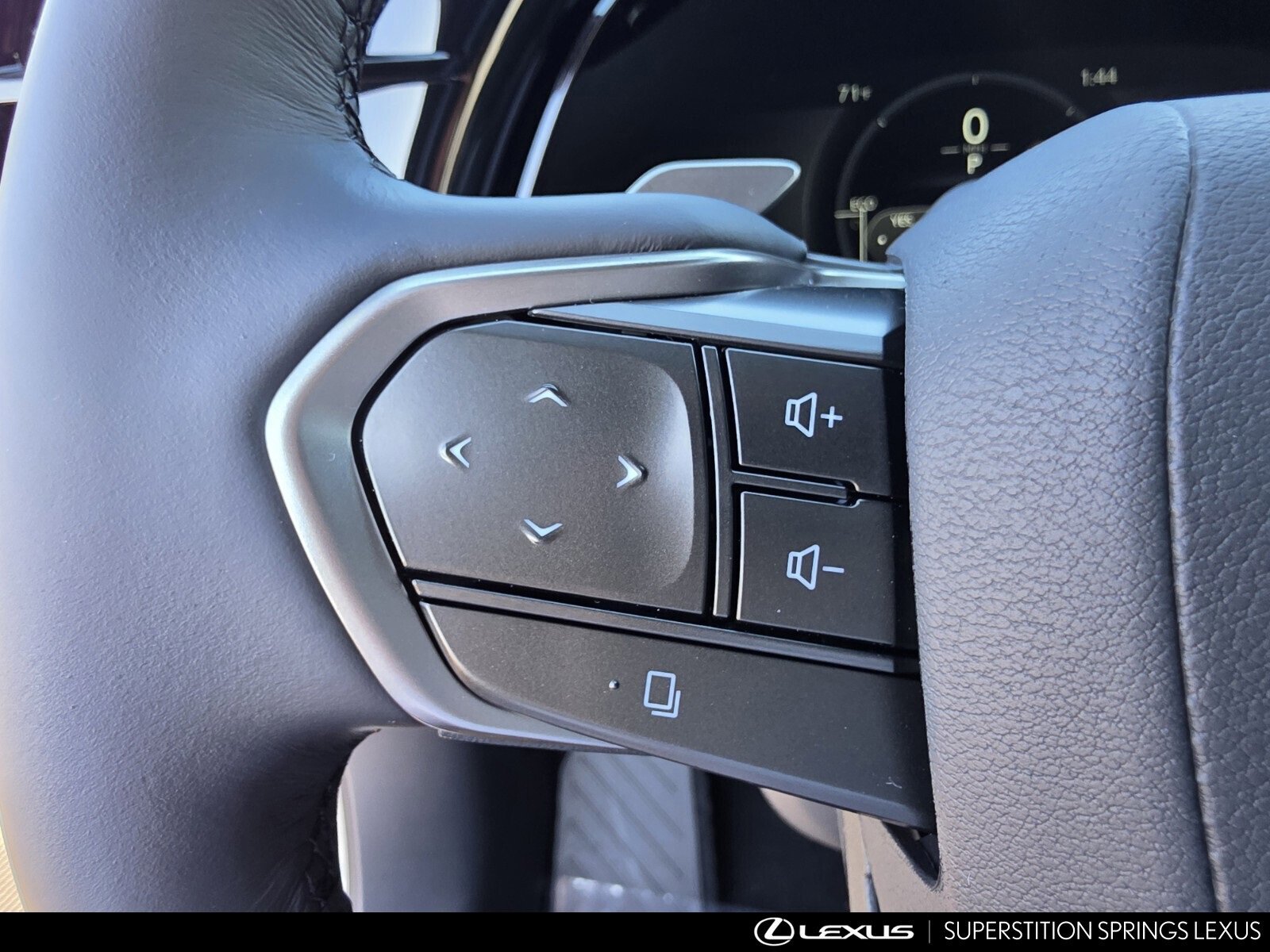 New 2026 Lexus RX 450h AWD image 24