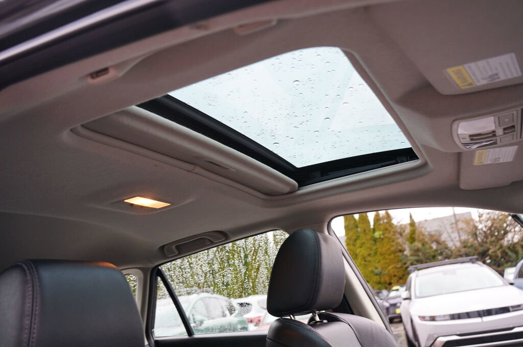 Used 2010 MAZDA MAZDA3 s Grand Touring image 14