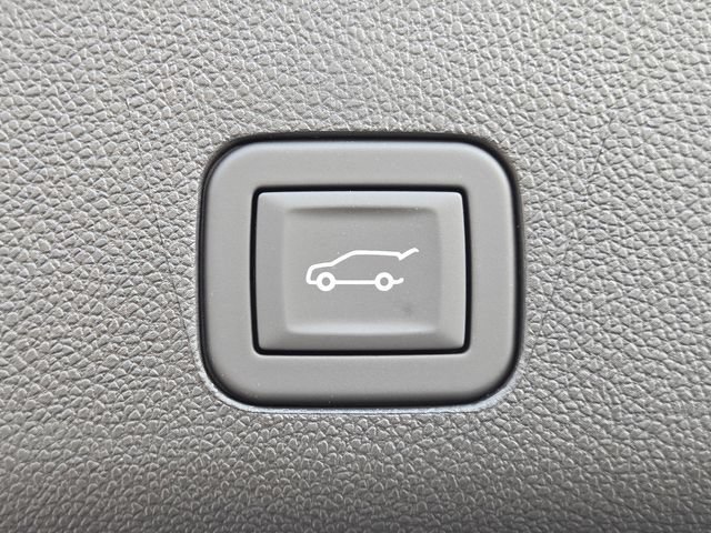 New 2026 Chevrolet Tahoe Z71 w/ Z71 Off-Road Package AWD/4WD image 23