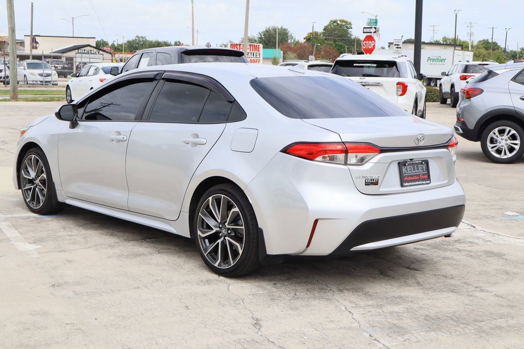 Used 2020 Toyota Corolla LE FWD image 7
