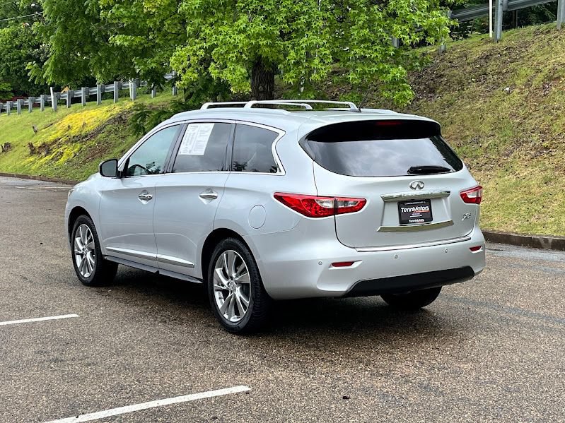 Used 2013 INFINITI JX35 AWD w/ Premium Pkg image 24