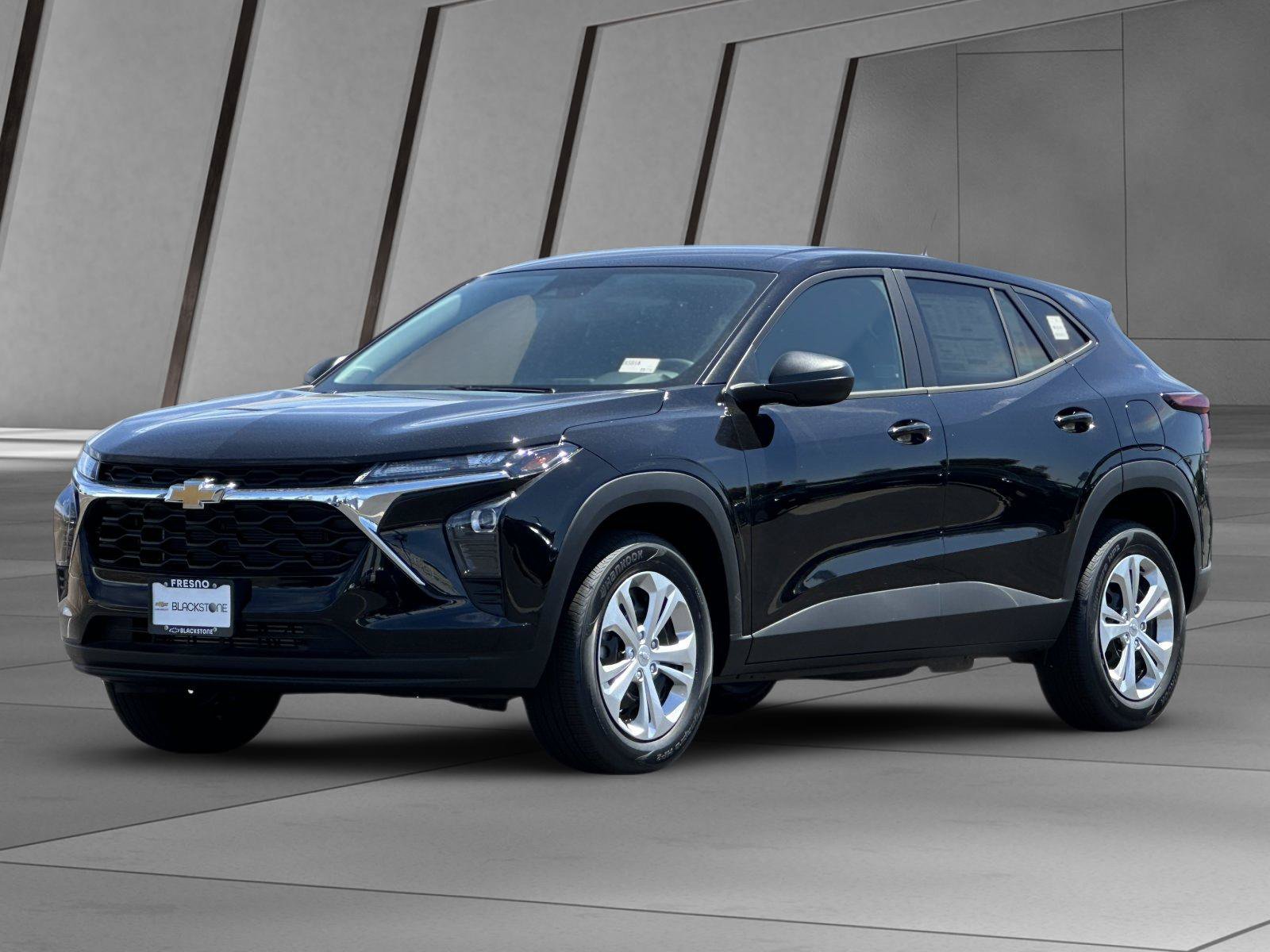 New 2026 Chevrolet Trax LS w/ Driver Confidence Package FWD image 8