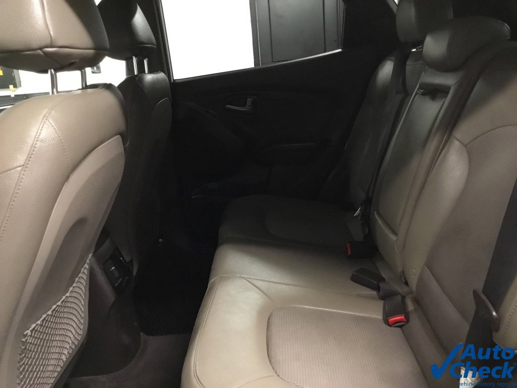 Used 2015 Hyundai Tucson SE AWD/4WD image 28