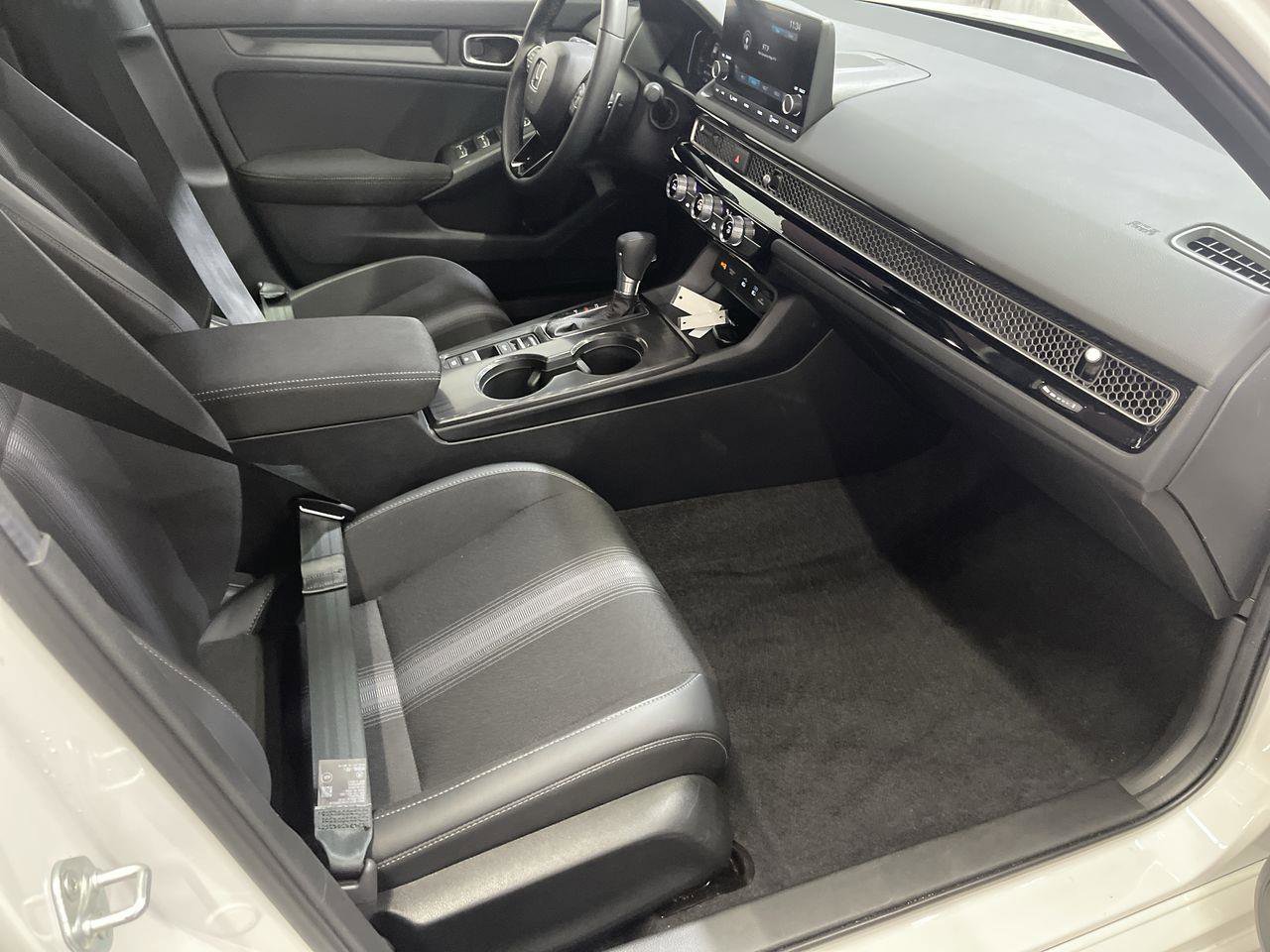 Used 2025 Honda Civic Sport image 23