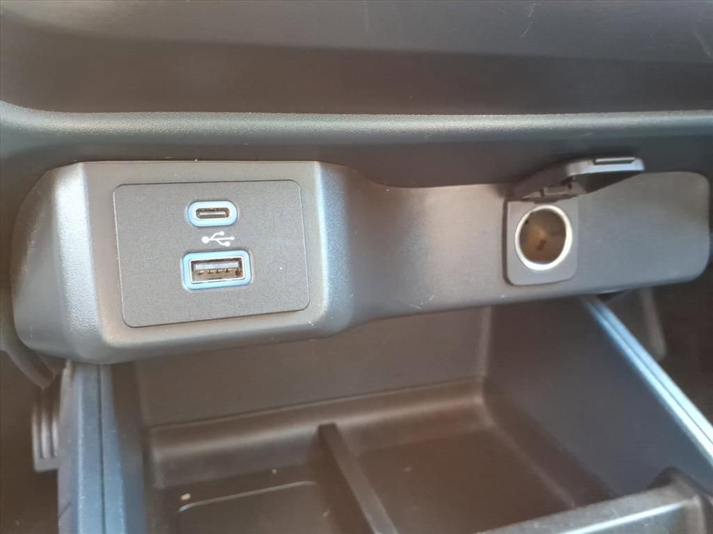 Used 2022 Ford Maverick XL w/ Equipment Group 100A Standard image 22