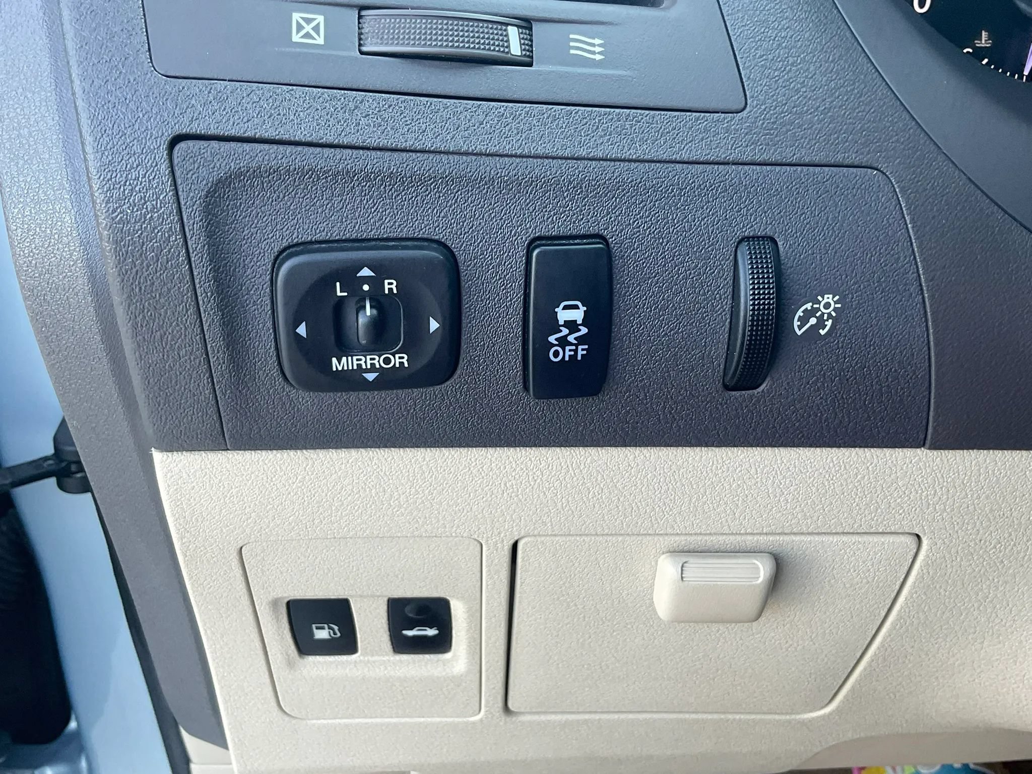 Used 2011 Lexus ES 350 FWD image 21