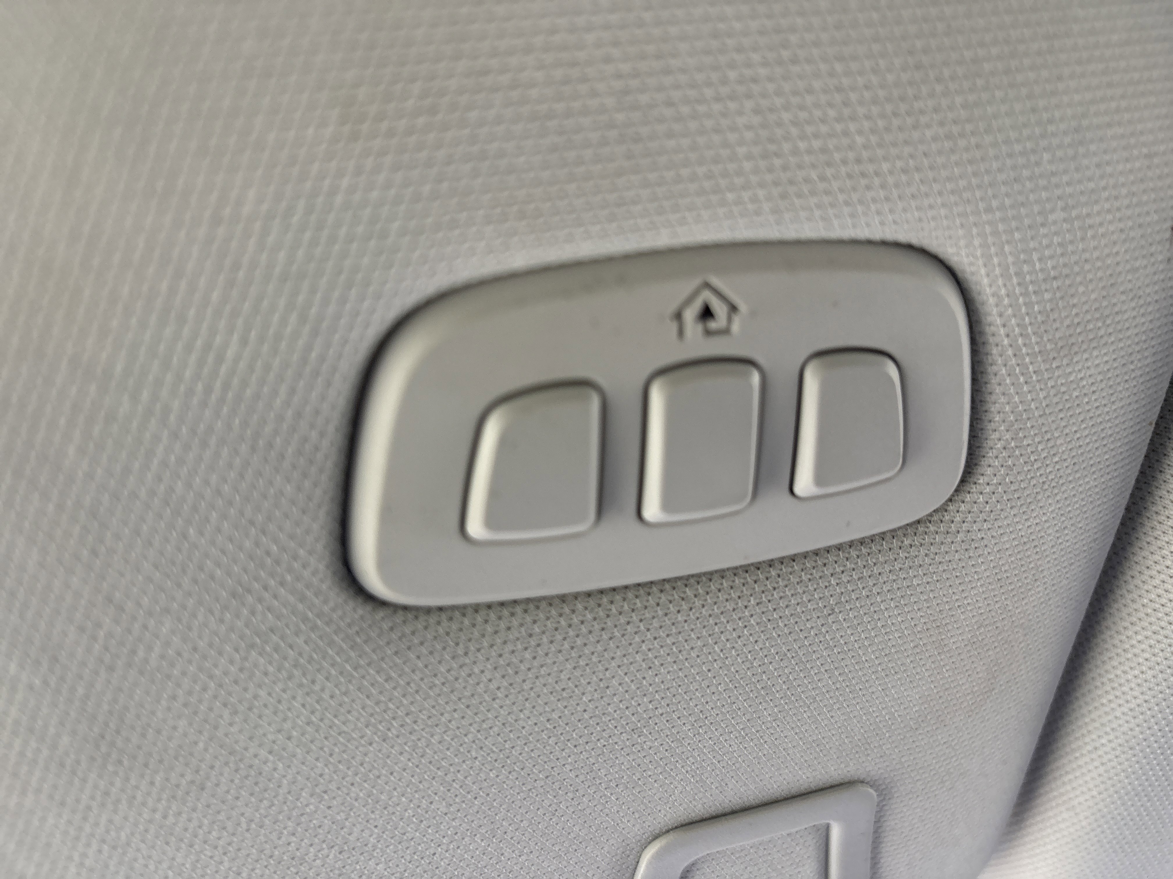 Used 2024 Lincoln Nautilus Premier AWD/4WD image 22