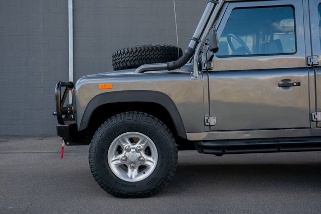 Used 1993 Land Rover Defender 110 AWD/4WD image 29