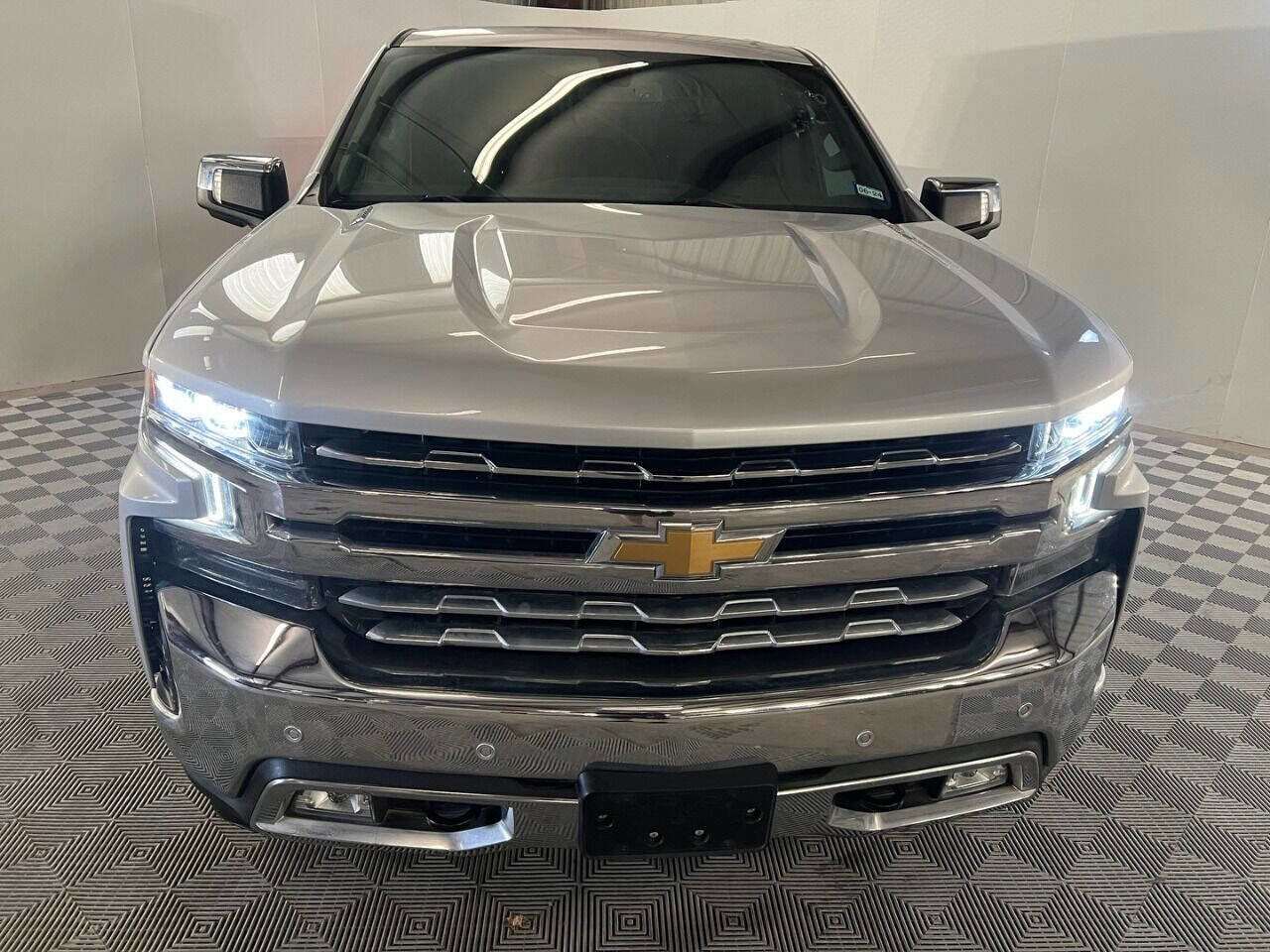Used 2020 Chevrolet Silverado 1500 LTZ w/ LTZ Plus Package image 4